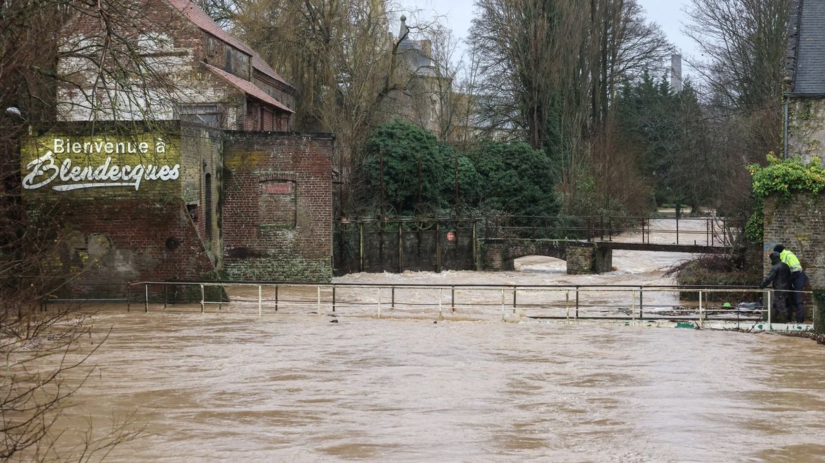 Fotky: Evropu sužuje velká voda, záplavy postihly Británii, Francouze i Němce